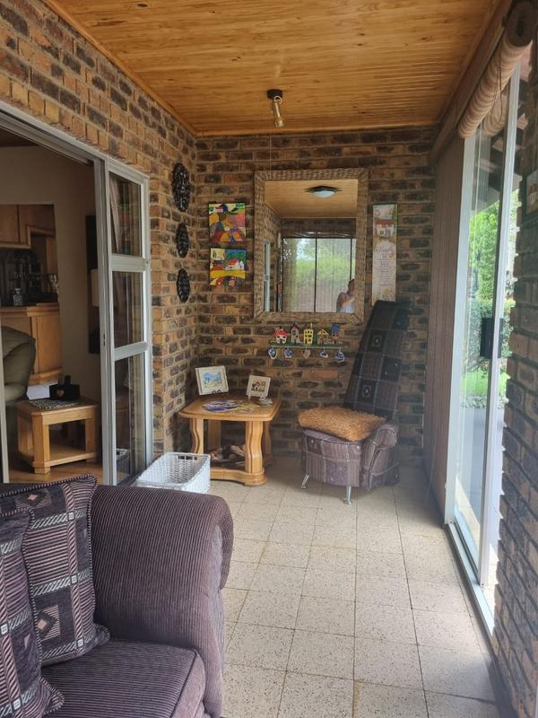 4 Bedroom Property for Sale in Vaalpark Free State